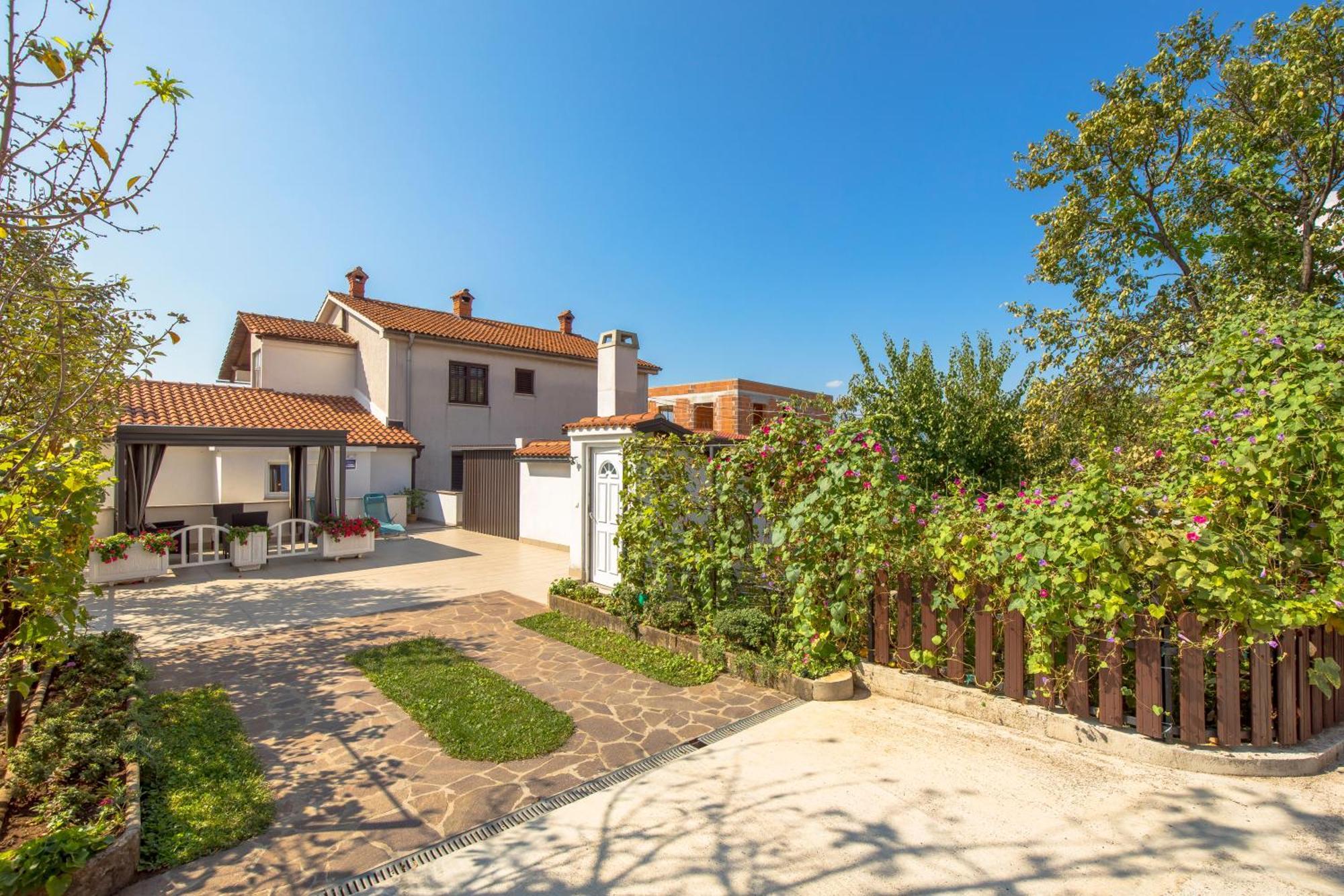 Apartman Slavica Rijeka Bagian luar foto